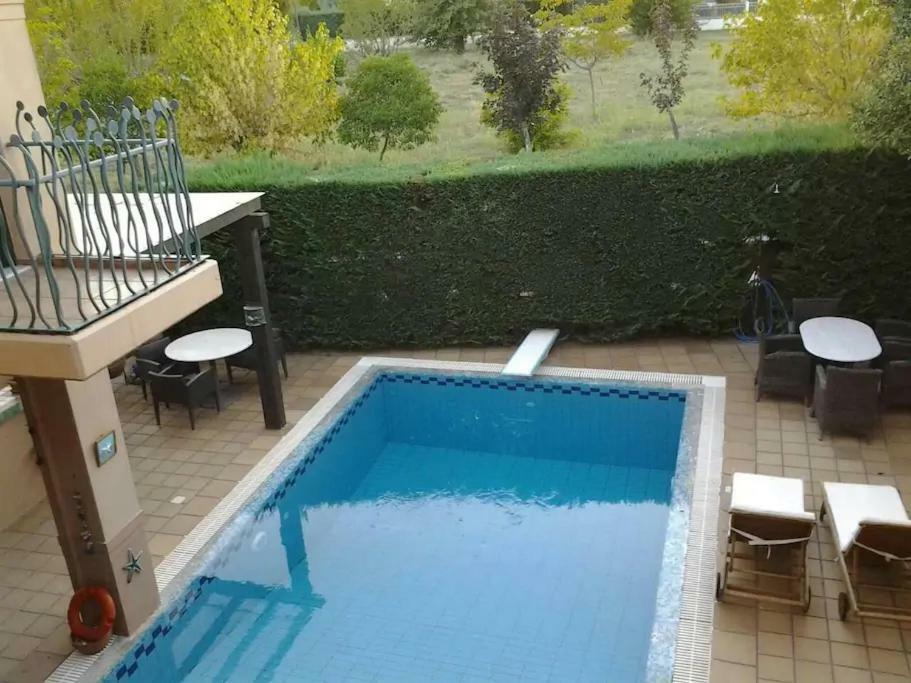 4-Seasons Pool Villa Near Meteora Tríkala Dış mekan fotoğraf