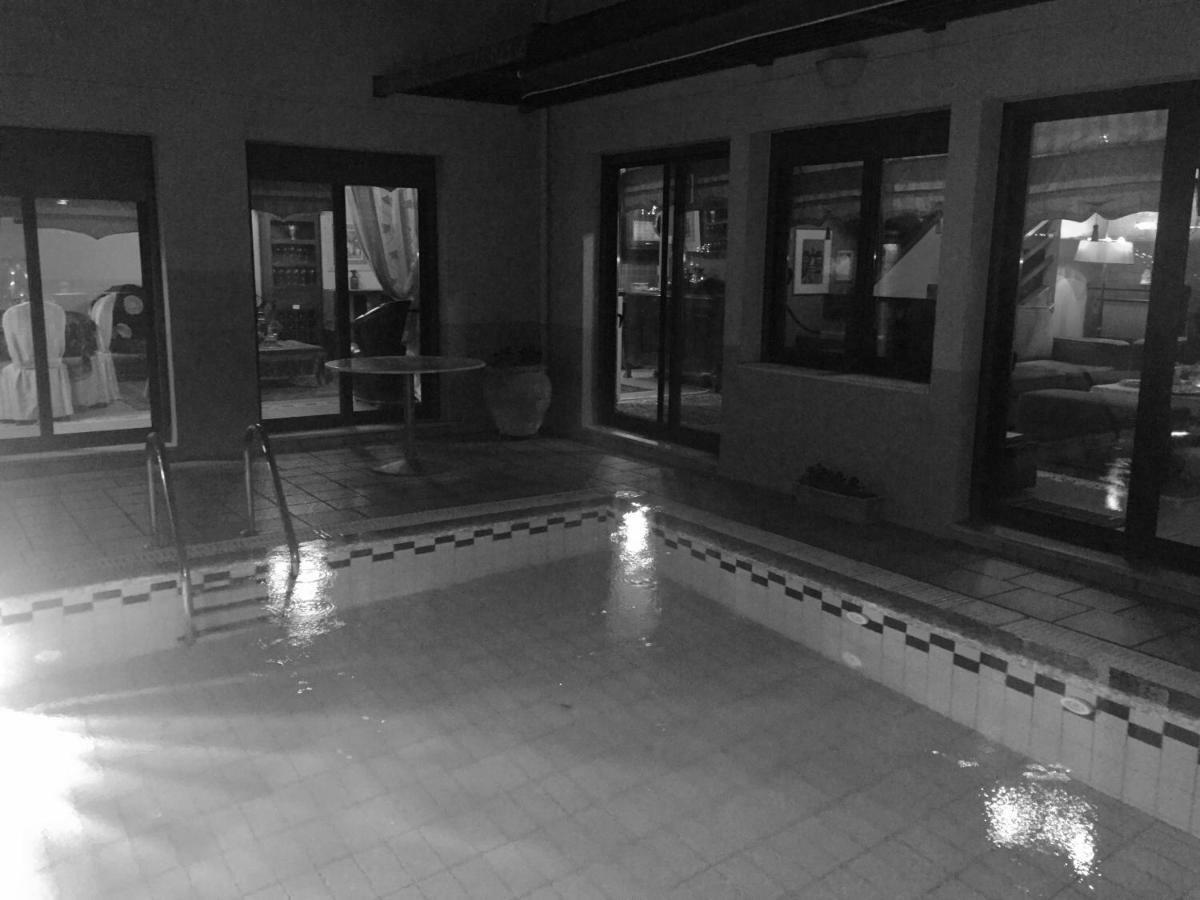 4-Seasons Pool Villa Near Meteora Tríkala Dış mekan fotoğraf